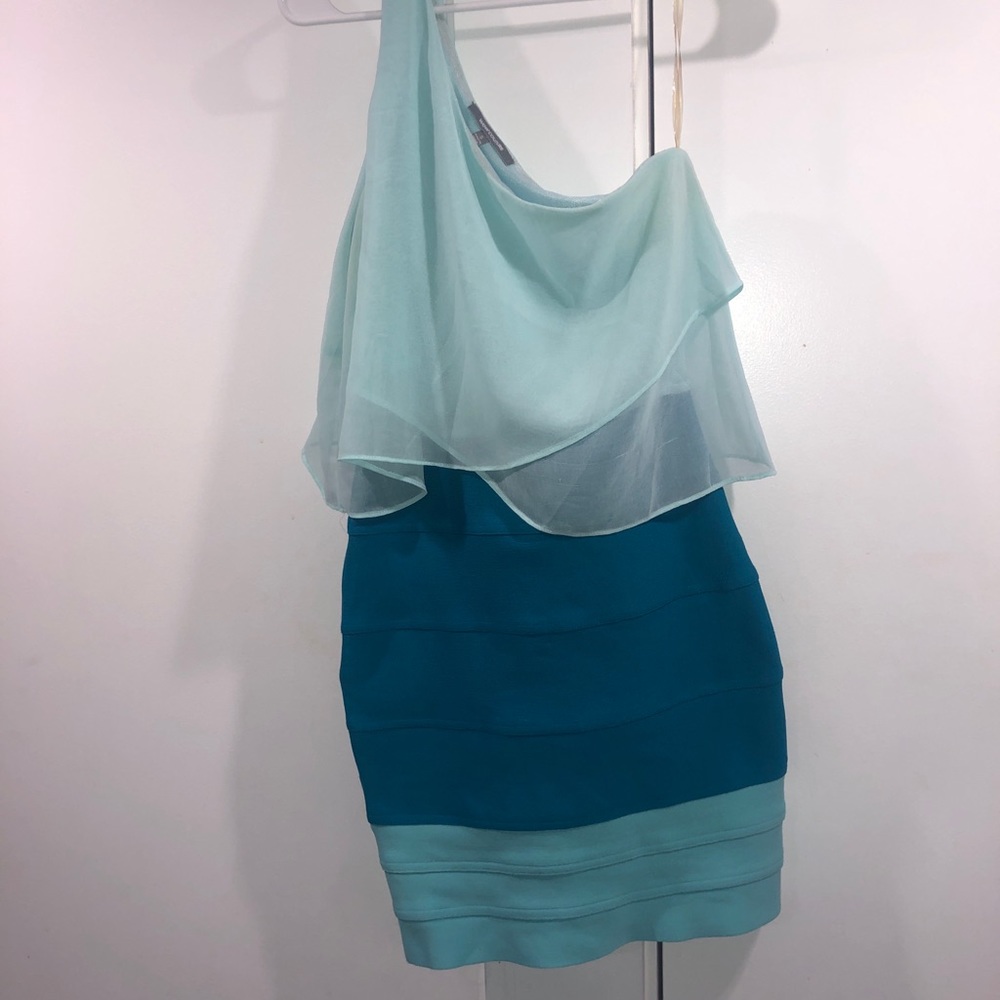 Blue bodycon dress